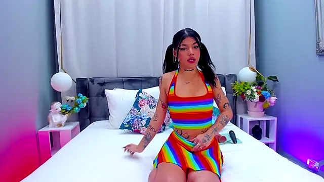 YasminWild online show from November 26, 4:46 am