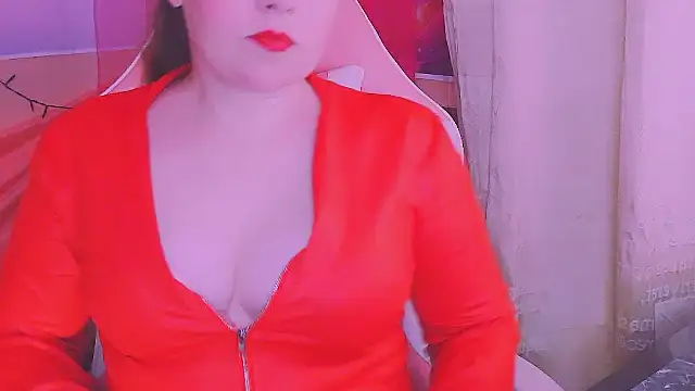 Snapshot of BESTLOLA chatting on May 16, 10:36 am BESTLOLA online show from May 16, 10:36 am
