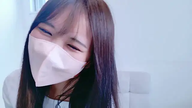 Snapshot of Nemu_chan_ chatting on May 23, 1:44 am Nemu chan online show from May 23, 1:44 am