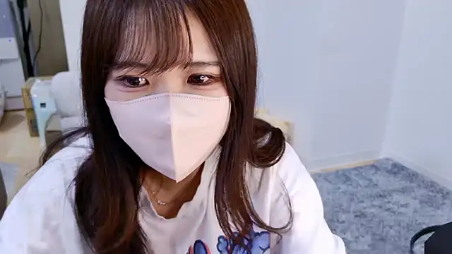 Snapshot of Nemu_chan_ chatting on June 8, 2:06 pm Nemu chan online show from June 8, 2:06 pm