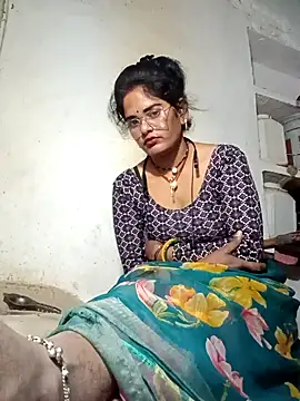 Snapshot of Menka_cut34 chatting on February 12, 4:13 pm Menka cut34 online show from February 12, 4:13 pm