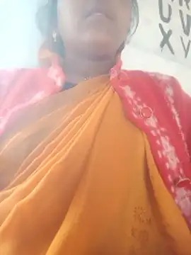 Snapshot of Sexi_soniy432 chatting on February 11, 10:20 am Sexi soniy432 online show from February 11, 10:20 am