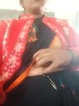 Snapshot of Sexi_soniy432 chatting on February 25, 5:17 am Sexi soniy432 online show from February 25, 5:17 am