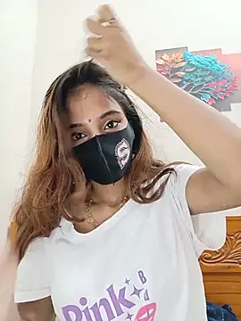 Snapshot of Sexy-Jara1 chatting on July 10, 6:43 pm Sexy-Jara1 online show from July 10, 6:43 pm