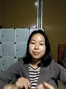 Cat-meow online show from December 18, 2:01 pm