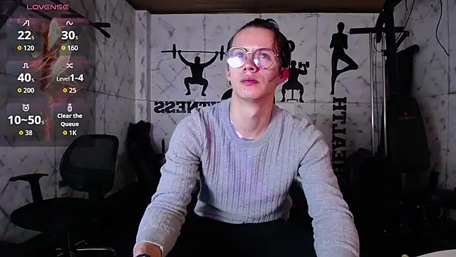 Brandon starkk online show from April 18, 3:43 am