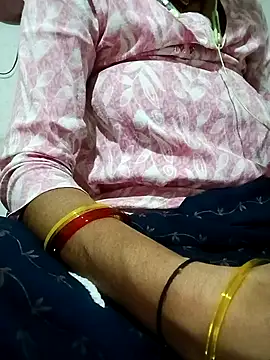 Snapshot of Anushasharma89 chatting on November 24, 1:38 am Anushasharma89 online show from November 24, 1:38 am