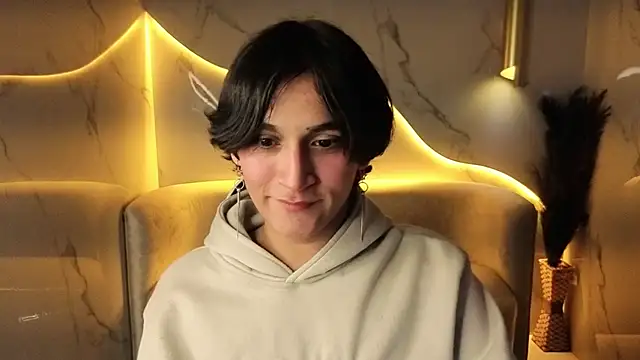 zoe tp online show from November 24, 8:08 pm