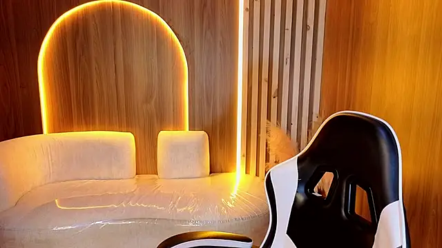 zoe tp online show from February 9, 8:46 pm