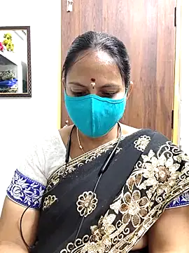 Queen-Neha online show from March 21, 1:26 pm