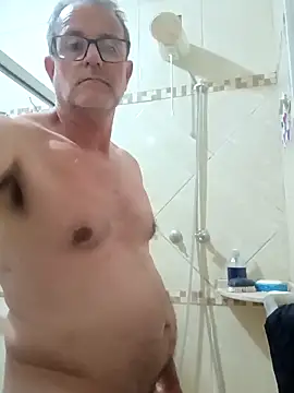 nard53 online show from April 13, 12:49 am