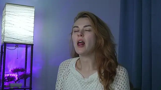 foxy cute4you online show from March 29, 5:35 pm