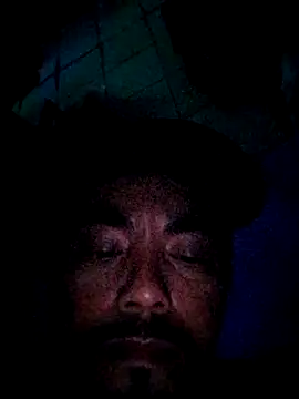 Snapshot of Paugostoso270515 chatting on January 6, 2:15 am Paugostoso270515 online show from January 6, 2:15 am