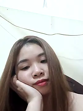 Snapshot of Queen-hot111 chatting on November 17, 2:56 pm Queen-hot111 online show from November 17, 2:56 pm