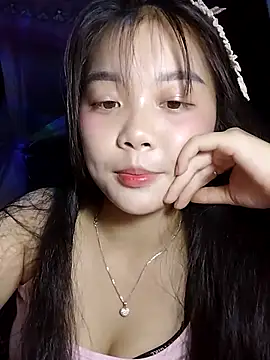Snapshot of Baa-bee22 chatting on August 4, 1:31 am Baa-bee22 online show from August 4, 1:31 am