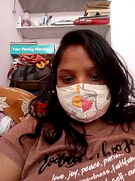 Snapshot of CUTE-LOVE-SWEETS chatting on April 6, 3:59 am CUTE-LOVE-SWEETS online show from April 6, 3:59 am