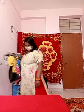 Snapshot of CUTE-LOVE-SWEETS chatting on April 12, 4:06 am CUTE-LOVE-SWEETS online show from April 12, 4:06 am