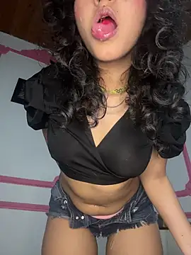 justcallmemargo online show from February 28, 5:30 am