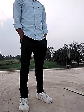 Snapshot of itsme_chappie chatting on February 22, 12:26 pm itsme chappie online show from February 22, 12:26 pm