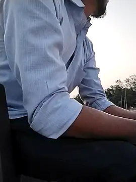 Snapshot of itsme_chappie chatting on February 24, 12:47 pm itsme chappie online show from February 24, 12:47 pm