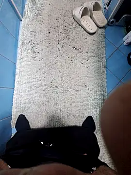 Snapshot of dickbigges12 chatting on March 2, 4:03 pm dickbigges12 online show from March 2, 4:03 pm