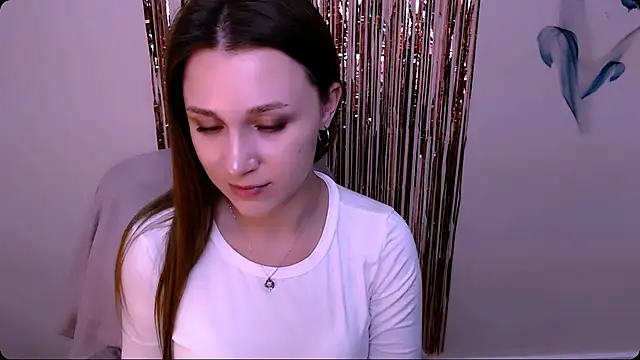 Snapshot of MillaTems_ chatting on July 5, 1:07 pm MillaTems online show from July 5, 1:07 pm