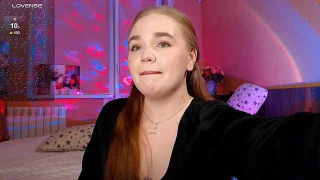 Snapshot of EmiRisse chatting on November 22, 7:02 pm EmiRisse online show from November 22, 7:02 pm