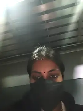 Anupriya89 online show from December 4, 6:05 pm