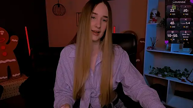  kellykitten  online show from December 18, 10:10 am