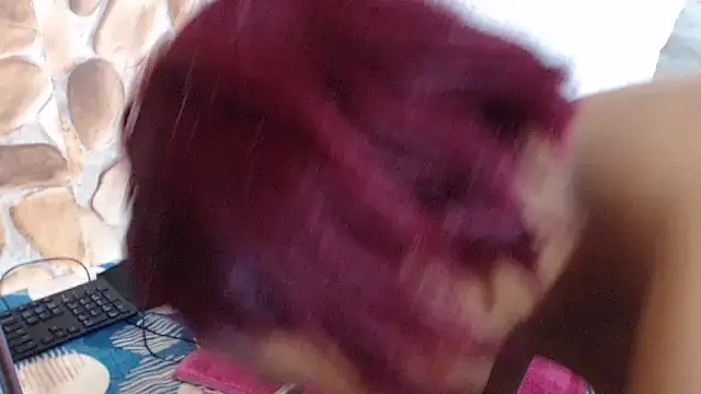 Snapshot of Lover_Bear_X chatting on February 10, 12:26 am Lover Bear X online show from February 10, 12:26 am