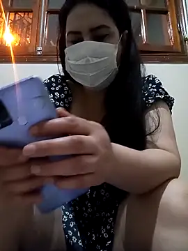 fati35flou online show from April 14, 10:38 pm