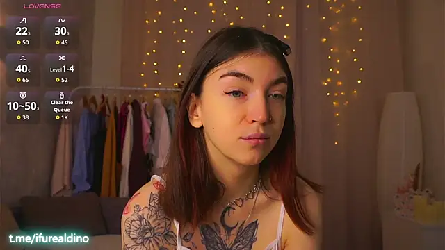 Snapshot of KaKotowski chatting on January 19, 6:17 am KaKotowski online show from January 19, 6:17 am