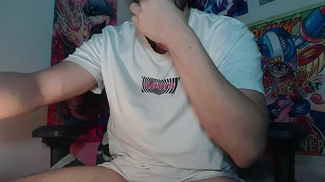 LuciferSantoryu online show from April 2, 11:57 pm