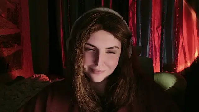 Snapshot of DaraSecret chatting on November 30, 10:03 pm DaraSecret online show from November 30, 10:03 pm