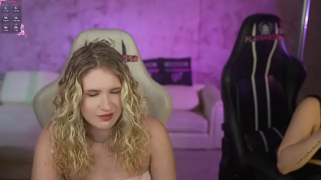 Kara cat online show from March 26, 7:30 pm