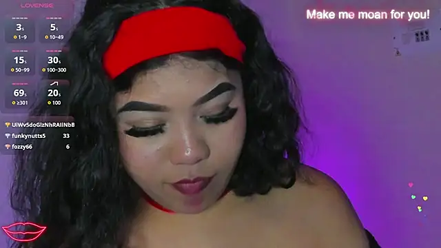 Amanda Mooree online show from June 5, 6:52 am