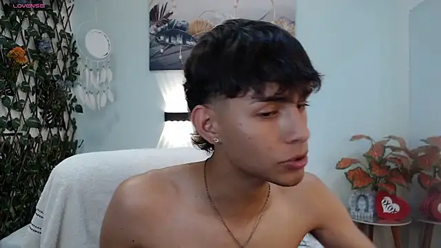 DraxBlade09 online show from November 22, 7:57 pm