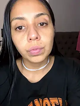 velvetcurvy online show from January 15, 7:39 pm