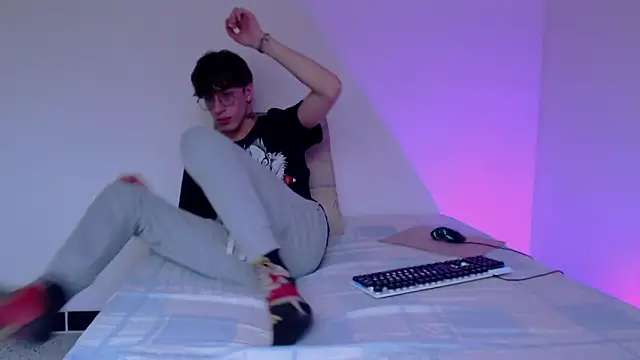 Dio  morningstar online show from February 10, 8:24 pm