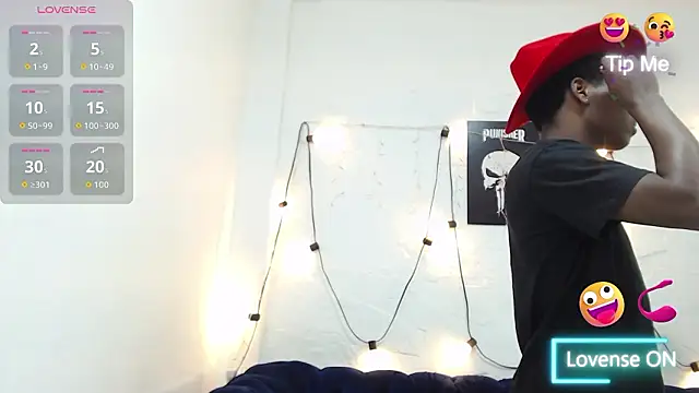 NoahJhonson69 online show from February 20, 11:43 am