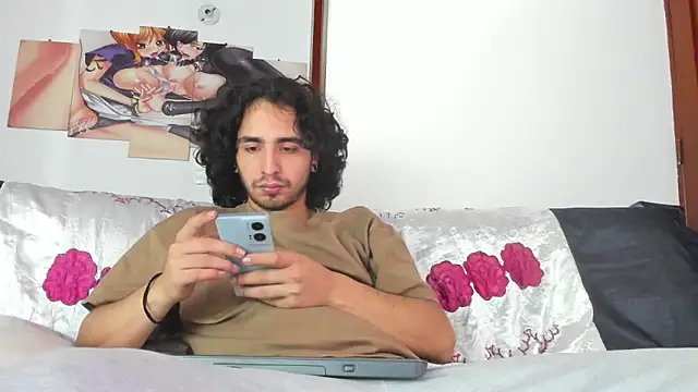 Snapshot of Jave_rave chatting on February 12, 4:02 pm Jave rave online show from February 12, 4:02 pm