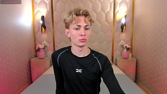 Even Vrot online show from November 21, 7:45 pm