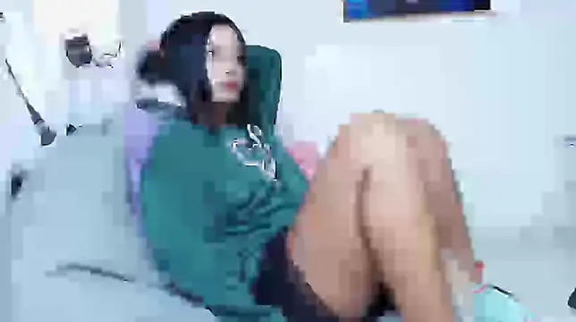 Snapshot of Luna_lexy04 chatting on April 25, 11:13 pm Luna lexy04 online show from April 25, 11:13 pm