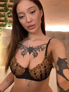 AlishaRuby online show from February 19, 10:22 am