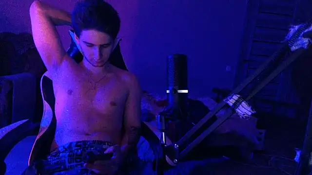 6thfingq online show from December 22, 4:59 pm