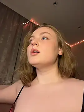 Snapshot of _whorimi chatting on November 20, 1:22 pm whorimi online show from November 20, 1:22 pm