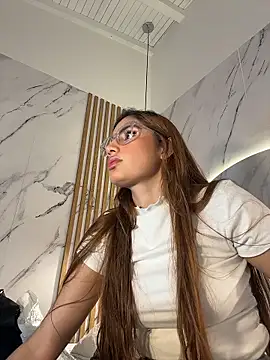 Snapshot of IsabelaStefano chatting on January 18, 3:10 am IsabelaStefano online show from January 18, 3:10 am