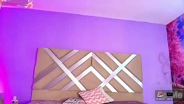 mei kora online show from November 25, 3:39 am