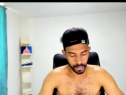 alberthot11 online show from January 9, 5:37 pm