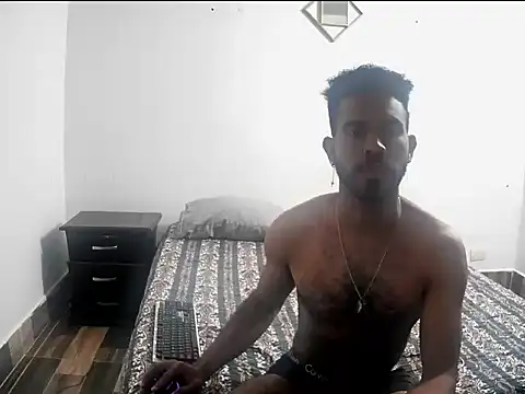 alberthot11 online show from January 14, 5:13 am